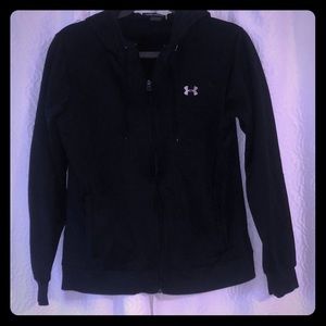 Women’s semi-fitted under armour zipup sweatshirt